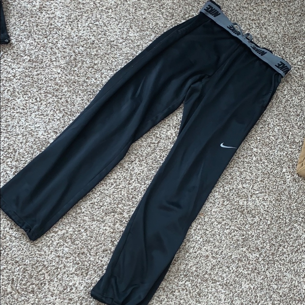 Nike sweats size small
